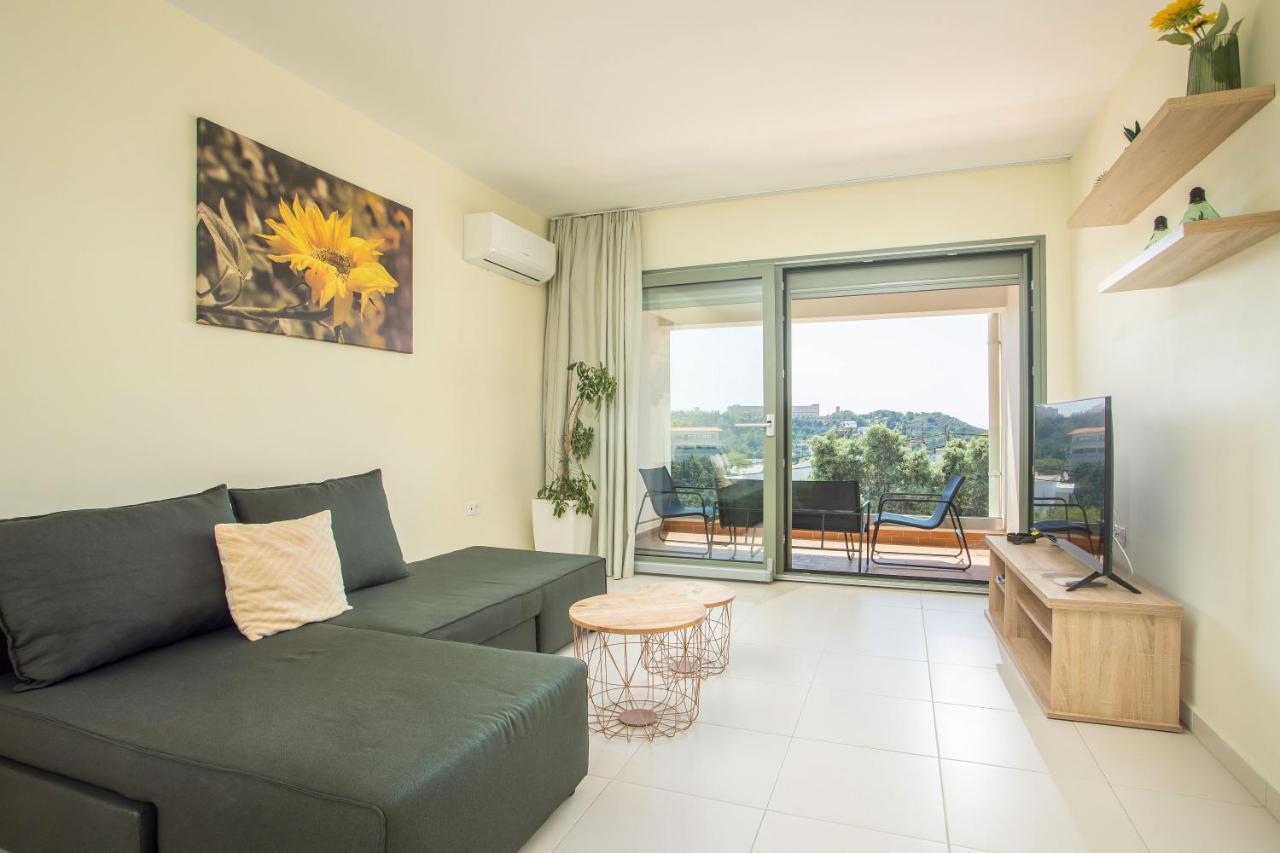 Eden Sunflower - Luxurious Apartment With Sea View Rhodes City المظهر الخارجي الصورة